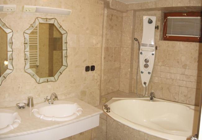 Nadix Panzio Bed and Breakfast Debrecen Habitación foto